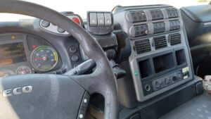 truck IVECO 360 DW624RV 52725